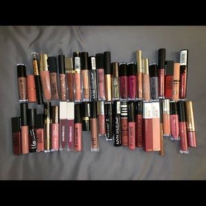 LARGE MAKEUP BUNDLE